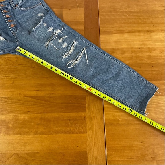 We the Free Urban Outfitters regular high rise button fly distressed jeans 28 - Picture 13 of 14